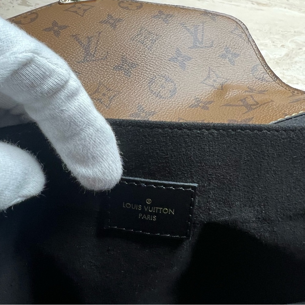 Louis Vuitton Reverse Monogram Pochette Metis - Picture 8 of 8